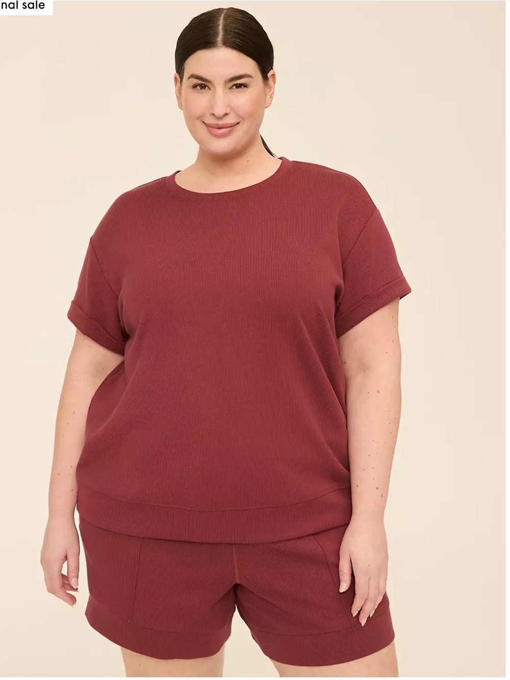 Lane Bryant Livi Active Short Sleeve Tee in Burgundy